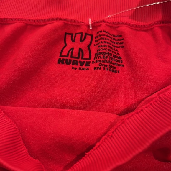 One size red tube top - Picture 3 of 4